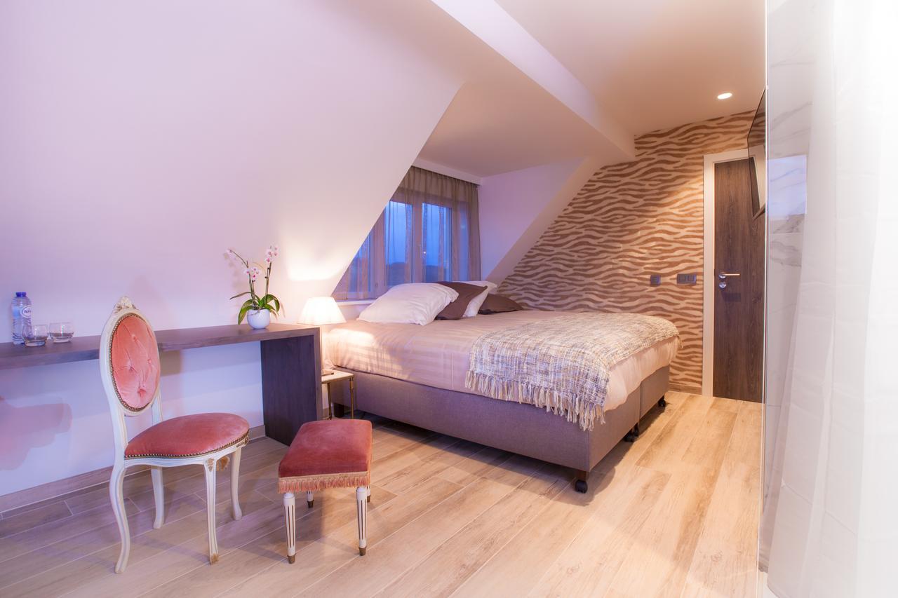Sable D'O -Vlak Aan De Zee- Bed & Breakfast Mariakerke  Luaran gambar